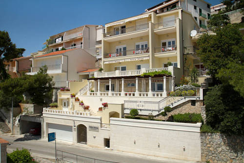 Brela Kroatien Premium-Hotel-Rabattcode booking.com