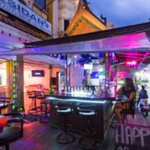 Karon Beach Thailand Premium-Hotel-Rabattcode booking.com