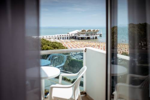 Lignano Sabbiadoro Italia Código de descuento de hotel premium Booking.com