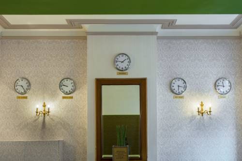 Mann Belgien Premium-Hotel-Rabattcode booking.com