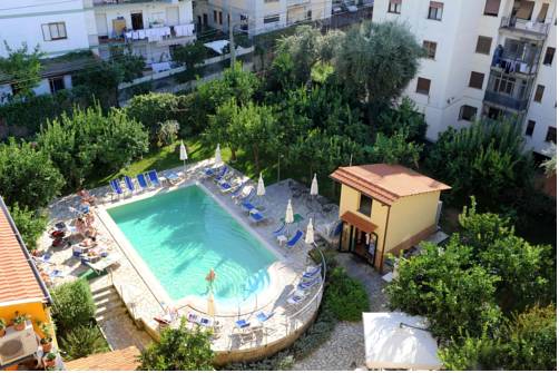 Sorrento Italia Código de descuento de hotel premium Booking.com