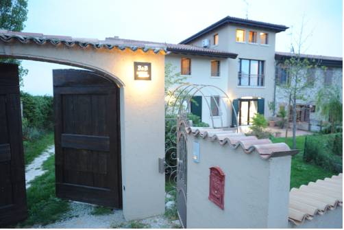 Desenzano del Garda Italia Código de descuento de hotel premium Booking.com