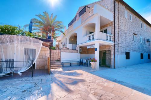 Bol Kroatien Premium-Hotel-Rabattcode booking.com