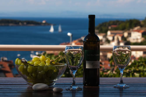 Vis Kroatien Premium-Hotel-Rabattcode booking.com