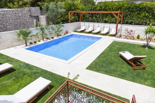 Bol Croacia Código de descuento de hotel premium Booking.com